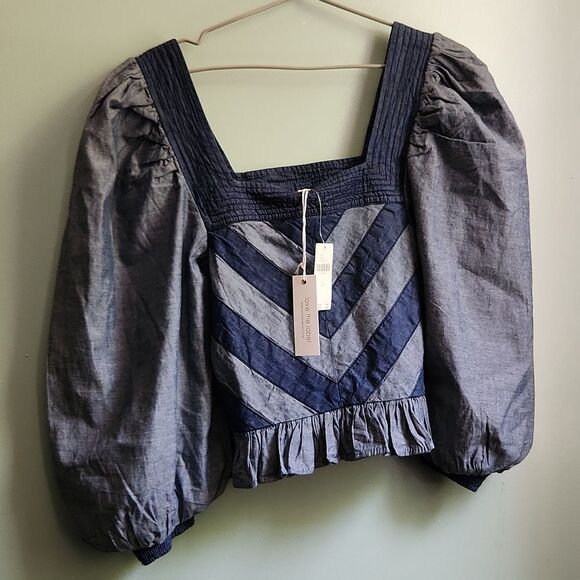 NWT Anthropologie Love the Label Smocked Puff-Sleeve Blouse XS - Picture 2 of 7